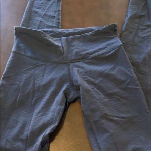 Lululemon size 4